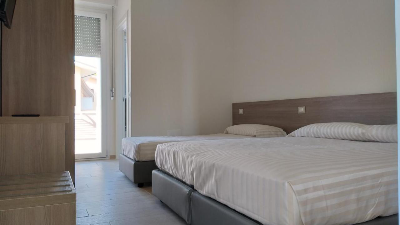 Hotelristorante Il Punto Marotta Dış mekan fotoğraf