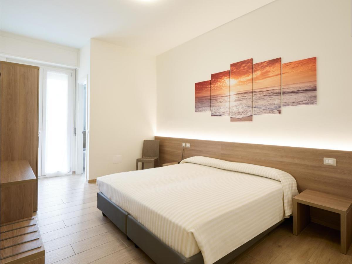 Hotelristorante Il Punto Marotta Dış mekan fotoğraf